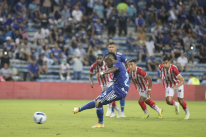 Miller Bolaños fue el autor del gol