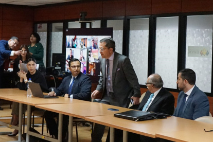 Audiencia. En la Corte se reinstaló la audiencia del caso y se emitió la resolución.