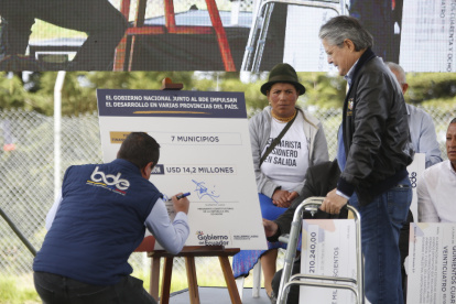 Agradecidos. Los alcaldes de las localidades beneficiadas adujeron que esperaron años para ser atendidos finalmente