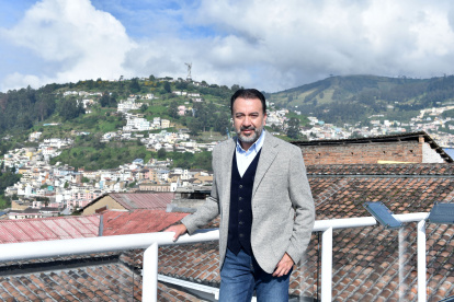 Pabel Muñoz se considera un hombre conciliador y confiesa haberse tomado un par de traguitos con políticos de otras tendencias.