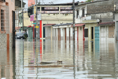 Inundación en la Alborada.