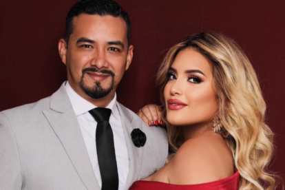 La Suka con su esposo