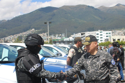 Destino. Los vehículos fueron entregados la mañana de este lunes 27 de marzo en Quito.