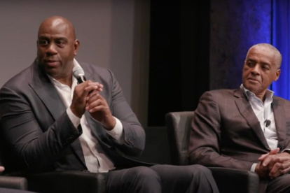 Magic Johnson (i), tras la NBA, emprendió una carrera vertiginosa como empresario.