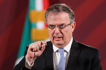 El secretario de Relaciones Exteriores, Marcelo Ebrard, habla durante una conferencia de prensa el 13 de febrero de 2023 en el Palacio Nacional, de Ciudad de México. Imagen de archivo.