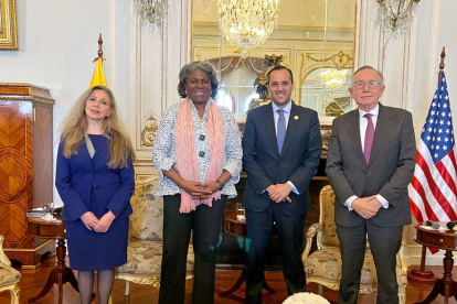 Reunión. Las autoridades participaron en un conversatorio sobre la problemática de inseguridad que aqueja a la región.