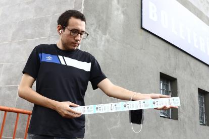 Alejandro Borja, hincha ecuatoriano, espera ver brillar a Kendry Páez en el Sudamericano sub-17.