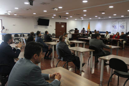 Concursos. El de defensor público es el concurso de designación que está más adelantado en el CPCCS.