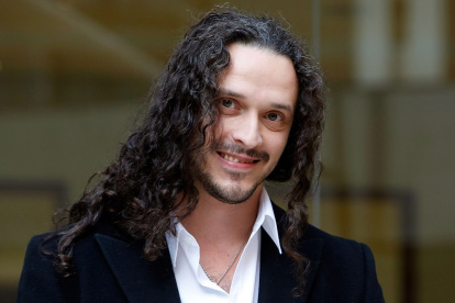 La muerte del artista fue sentida por el staff de su productora.