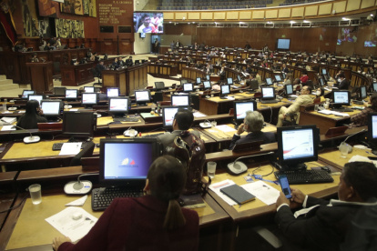 Obligados. Los asambleístas están en el grupo de los sujetos que deben reportar las operaciones nacionales o internacionales de más de $ 10.000.