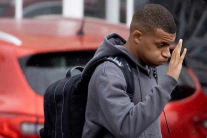 El joven jugador francés se mostró disconforme por la utilización de su imagen.