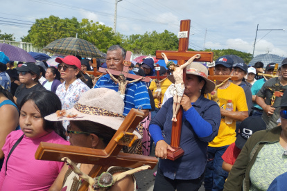 Lugar. La peregrinación culminó en la ciudad de Santa Elena con una misa campal.