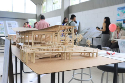 Maqueta. La casa comunal fue diseñada como un proyecto inclusivo.