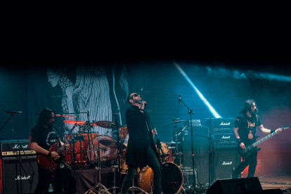 Recitales. La banda nacional Killme se presentó junto a la francesa Alcest y a la chilena Mourning Sun el pasado miércoles en el Teatro Demetrio Aguilera de la Casa de la Cultura Ecuatoriana.