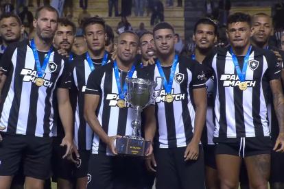 botafogo luis segovia