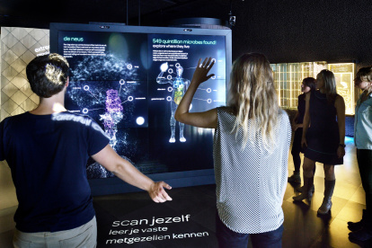 Hecho. En Ámsterdam está un museo que reúne cientos de muestras de microbios y bacterias.