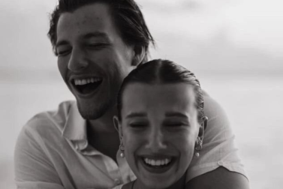 La actriz compartió una foto de ambos en redes.