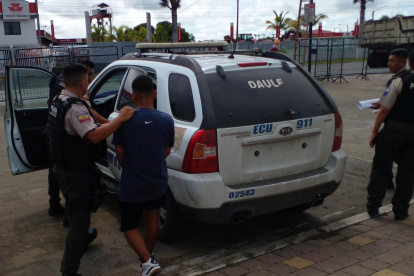 Daule. Uno de los atacantes fue detenido por la policía.