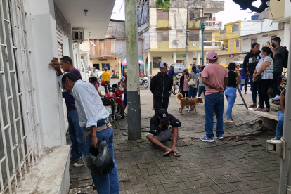 Babahoyo. Los familiares llegaron para identificar el cuerpo.