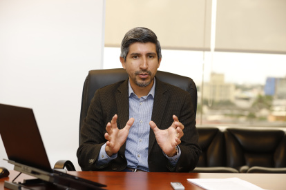 Autoridad.- El director del Servicio de Rentas Internas, Francisco Briones.