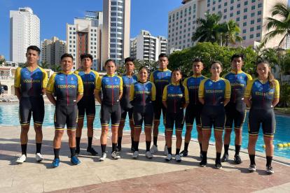 Los 14 ciclistas que conforman la selección para las competencias en Panamá.