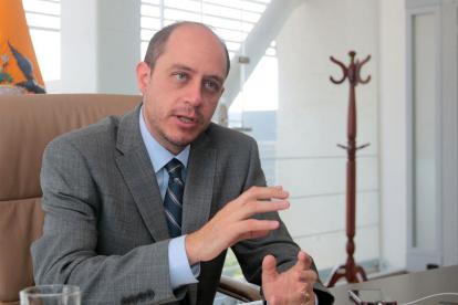 El ministro de Producción, Julio José Prado, en una entrevista con EXPRESO.