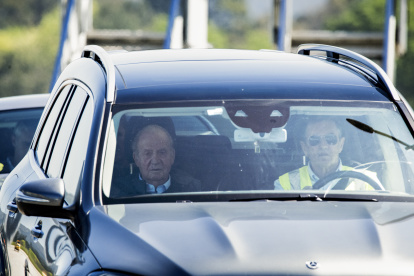 El rey emérito Juan Carlos  a su llegada a España.