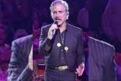 El cantante mexicano se presentó en la Feria Ineternacional del Caballo