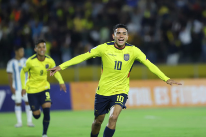 Kendry Páez, anotó un golazo que aventaja a la Mini-Tri sobre los albicelestes.