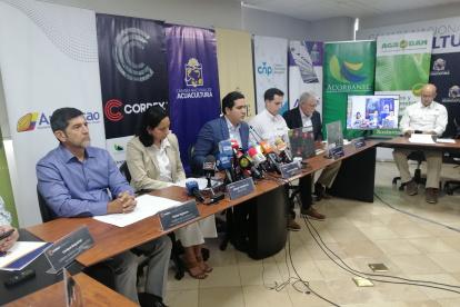 Los empresarios presentaron cifras de afectación por la delincuencia este 20 de abril de 2023, en Guayaquil.