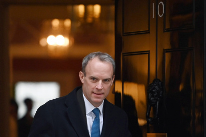 El viceprimer ministro británico, Dominic Raab, asiste a una reunión del gabinete en Downing Street en Londres, Gran Bretaña, el 31 de enero de 2023.