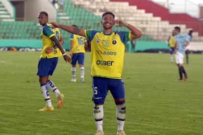 El uruguayo Joaquín Vergés marcó el gol del triunfo del Súper Guala.