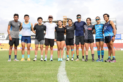 Los deportistas que forman parte del Team Ecuador para Copa Panamericana en Salinas.