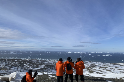 Visita. La Antártida está al alcance  gracias al turismo responsable y sustentable que parte desde Ushuaia, el puerto más austral de Argentina.