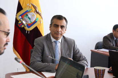Ramiro Narváez dirigen la Comisión de Seguridad de la Asamblea Nacional.