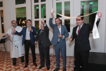 Ramón Salto, Ismar Kourroski, Pedro Isaías, Edmundo Kronfle y Daniel Villafuerte.