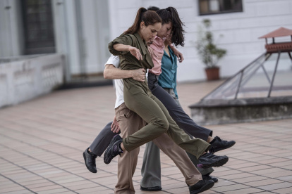 Obra. Uno de los momentos  de ‘Los cuerpos que suenan’.