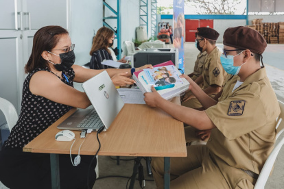 A través de un comunicado, la Alcaldía de Guayaquil dio a conocer día atrás sobre la suspensión de la entrega de los textos.