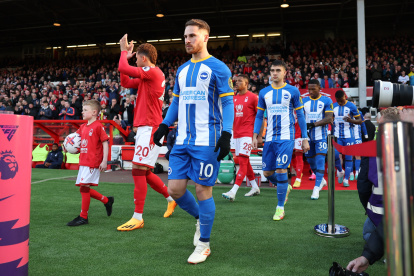 brighton moises caicedo pervis estupiñán