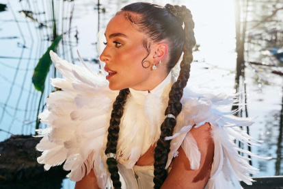 Con dos canciones publicadas, la artista acumula más de 4 mil oyentes mensuales en Spotify.