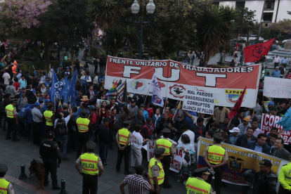 A los sindicalistas se unirán varias organizaciones sociales que reclaman acciones del Gobierno o su salida.