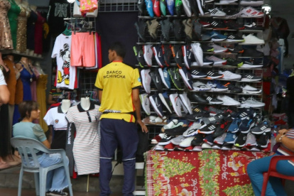 Escenario. Si bien la tasa de desempleo baja, las condiciones de trabajo no tienden a ser las mejores.