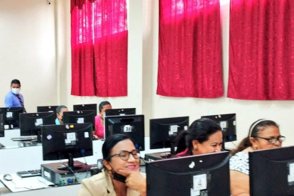 El horario de estudio es completamente flexible.