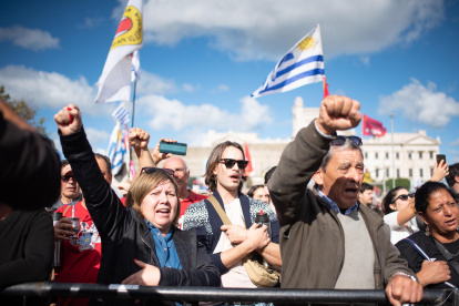 Miembros de la central sindical PIT-CNT en un acto organizado en el marco del Día Internacional de los Trabajadores.