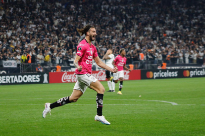 "Los Rayados" ganaron nuevamente en territorio brasileño.