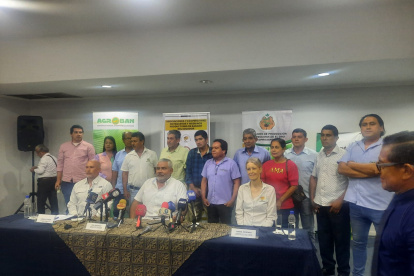 Los productores de varios sectores del país visitaron hoy Guayaquil para aclarar su postura