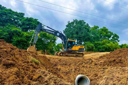 Trabajo. Esta es la obra que estuvo suspendida 2 meses.