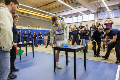 La innovación desarrollada en la Universidad Politécnica de Cataluña es una innovación que usa técnicas de inteligencia artificial para responder a los impulsos nerviosos del usuario