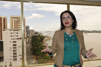 Autoridad.- Carola Ríos, directora del Servicio Nacional de Aduana del Ecuador.