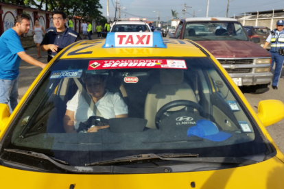 El plan de instalación de cámaras de video en las unidades de transporte, inició en el 2013.